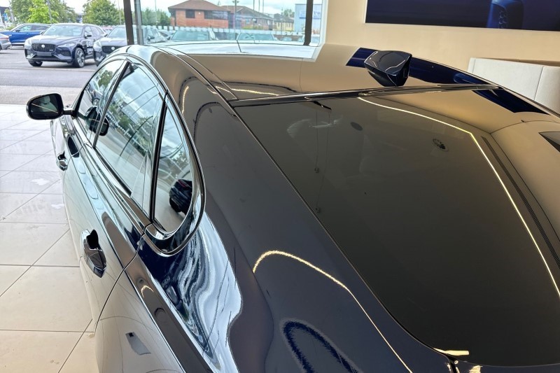 2024 (24) JAGUAR XF 2.0 D200 R-Dynamic SE Black 4dr Auto 3485027