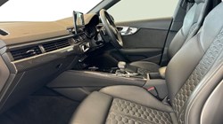 2021 (21) AUDI RS4 RS 4 TFSI Quattro Carbon Black 5dr Tiptronic 3090909
