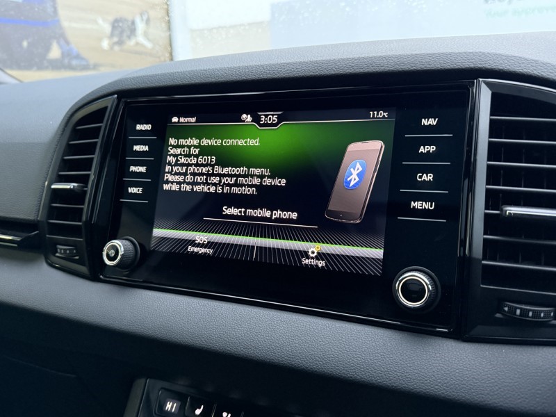 2023 (23) SKODA KAROQ 1.5 TSI Sportline 5dr DSG 4891060