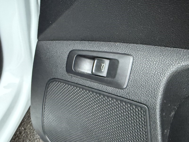 2023 (23) SKODA KAROQ 1.5 TSI Sportline 5dr DSG 4891042