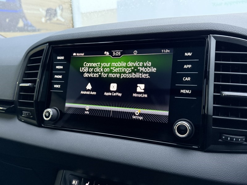 2023 (23) SKODA KAROQ 1.5 TSI Sportline 5dr DSG 4891061