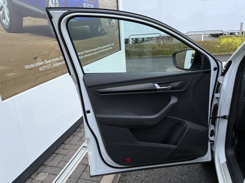 2023 (23) SKODA KAROQ 1.5 TSI Sportline 5dr DSG 4891066