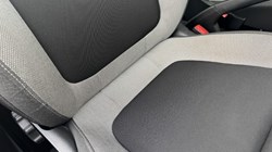 2018 (18) SKODA FABIA 1.0 MPI SE 5dr 4932918