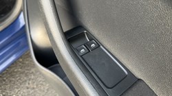 2018 (18) SKODA FABIA 1.0 MPI SE 5dr 4932914