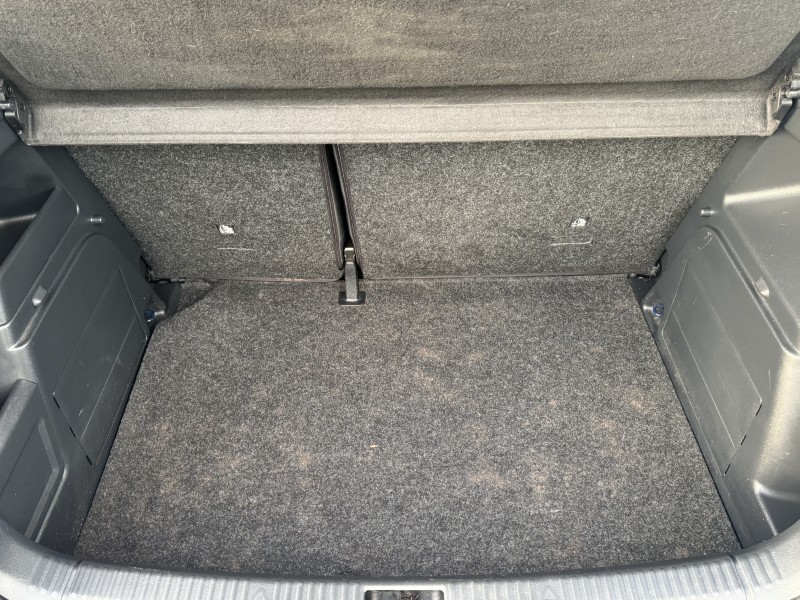 2018 (18) SKODA FABIA 1.0 MPI SE 5dr 4932910