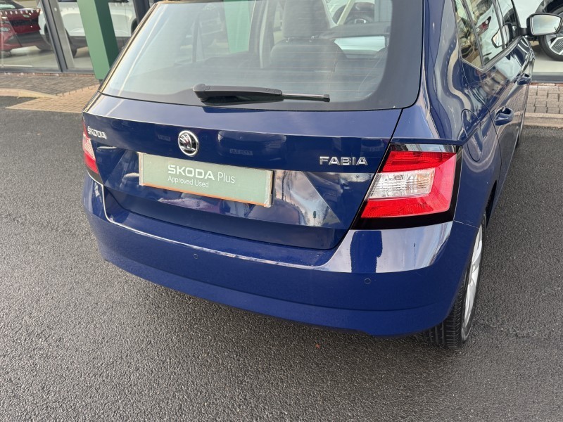 2018 (18) SKODA FABIA 1.0 MPI SE 5dr 4932907
