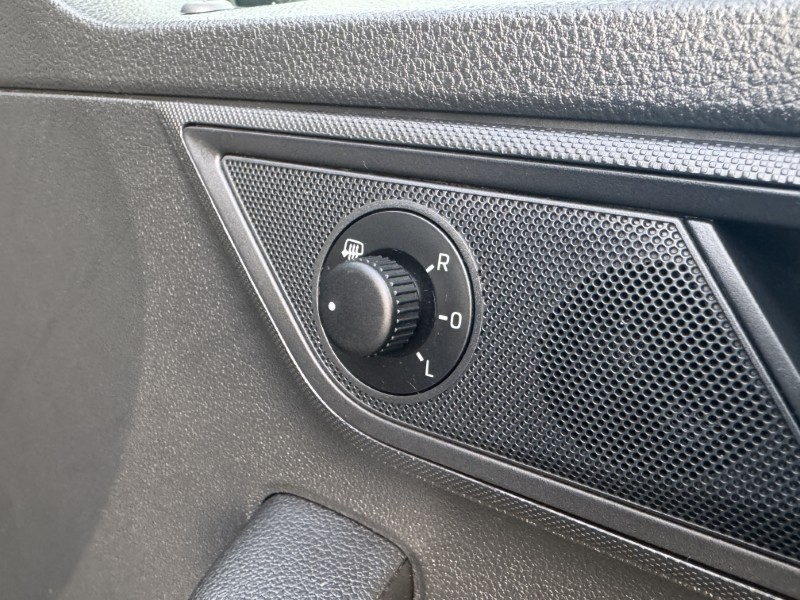 2018 (18) SKODA FABIA 1.0 MPI SE 5dr 4932915