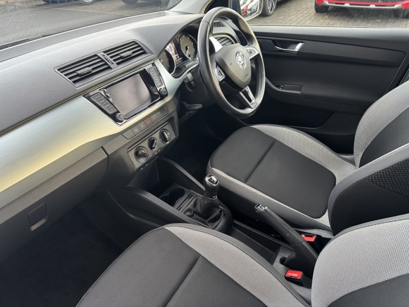 2018 (18) SKODA FABIA 1.0 MPI SE 5dr 4932941