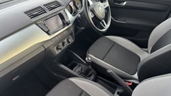 2018 (18) SKODA FABIA 1.0 MPI SE 5dr 4932941