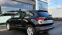 2020 (70) SKODA KAROQ 1.5 TSI SE Drive 5dr 4958405