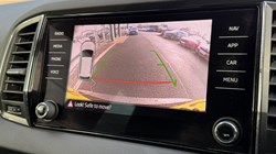 2020 (70) SKODA KAROQ 1.5 TSI SE Drive 5dr 4958427