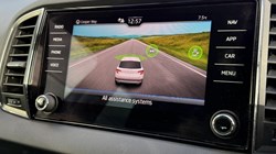 2020 (70) SKODA KAROQ 1.5 TSI SE Drive 5dr 4958433