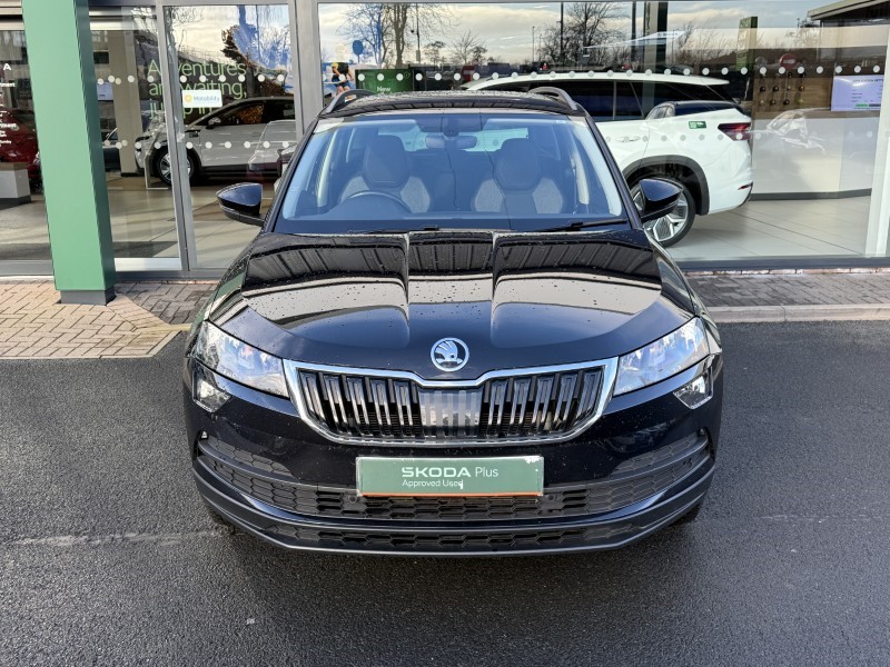 2020 (70) SKODA KAROQ 1.5 TSI SE Drive 5dr 4958401