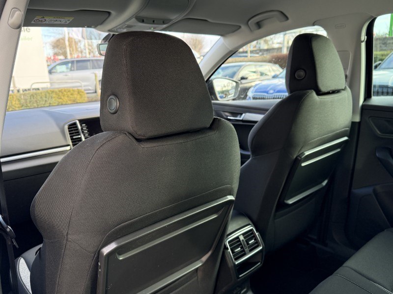 2020 (70) SKODA KAROQ 1.5 TSI SE Drive 5dr 4958445