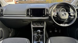 2020 (70) SKODA KAROQ 1.5 TSI SE Drive 5dr 4958448