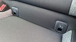 2020 (70) SKODA KAROQ 1.5 TSI SE Drive 5dr 4958447