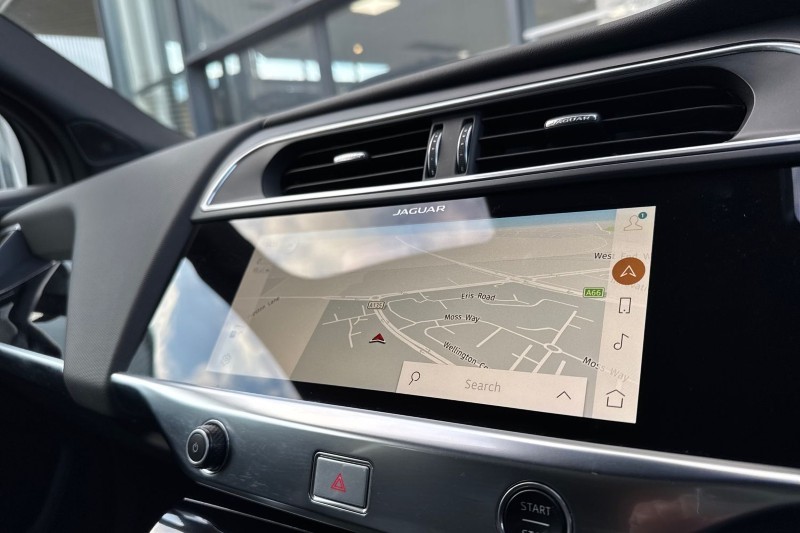 2021 (71) JAGUAR I-PACE 294kW EV400 Black 90kWh 5dr Auto [11kW Charger] 5068435