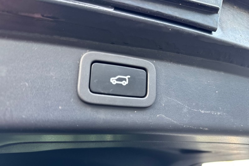 2021 (71) JAGUAR I-PACE 294kW EV400 Black 90kWh 5dr Auto [11kW Charger] 5068447