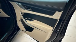 2024 (24) JAGUAR F-PACE 2.0 D200 R-Dynamic HSE Black 5dr Auto AWD 3431219