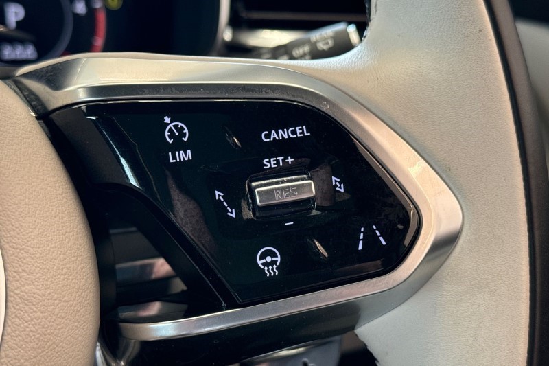 2024 (24) JAGUAR F-PACE 2.0 D200 R-Dynamic HSE Black 5dr Auto AWD 3431227