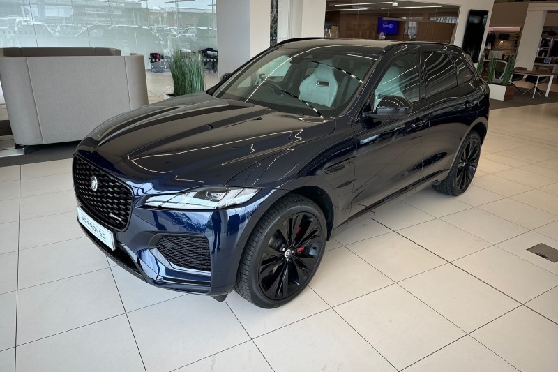 2024 (24) JAGUAR F-PACE 2.0 D200 R-Dynamic HSE Black 5dr Auto AWD 3431253