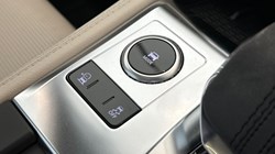 2024 (24) JAGUAR F-PACE 2.0 D200 R-Dynamic HSE Black 5dr Auto AWD 3431234