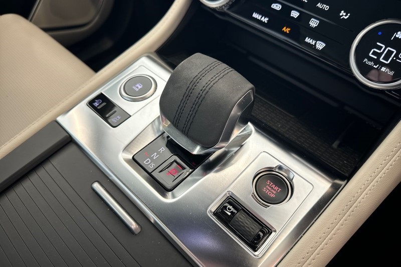 2024 (24) JAGUAR F-PACE 2.0 D200 R-Dynamic HSE Black 5dr Auto AWD 3431237