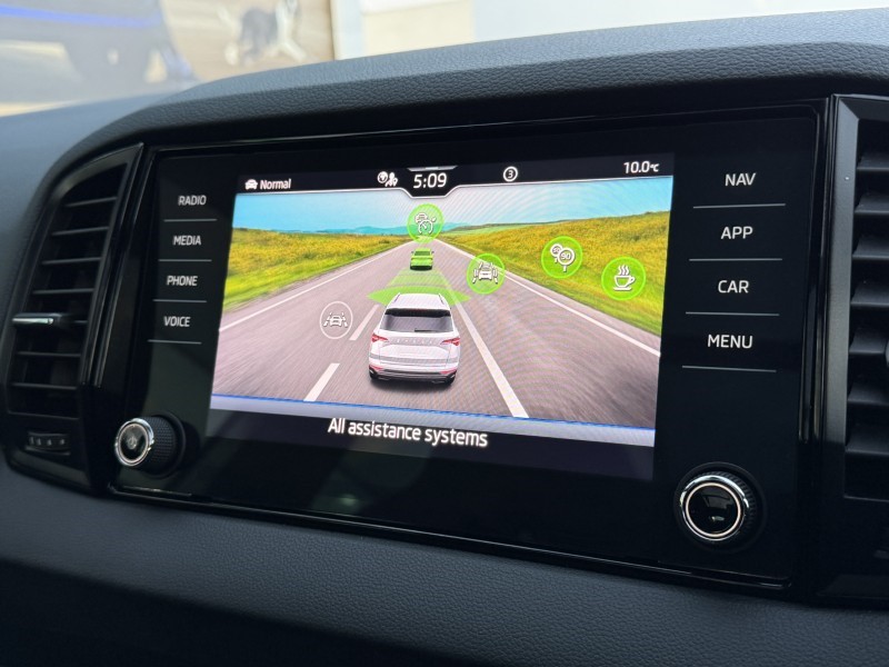 2023 (23) SKODA KAROQ 2.0 TDI [150] Sportline 4x4 5dr DSG 4964940