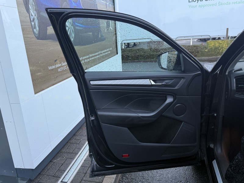 2023 (73) SKODA KODIAQ 1.5 TSI SE L Executive 5dr DSG [7 Seat] 4941648