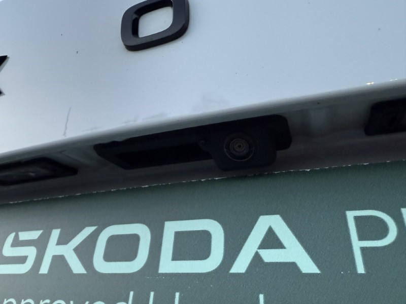 2022 (72) SKODA KAROQ 1.5 TSI Sportline 5dr DSG 4929461