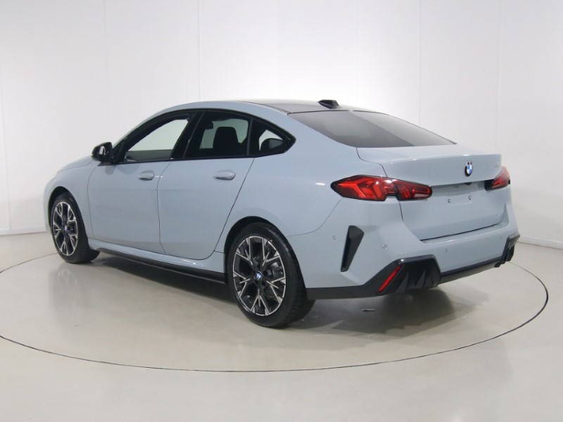  BMW 2 SERIES 220 M Sport 4dr Step Auto 1