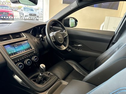 2019 (19) JAGUAR E-PACE 2.0d R-Dynamic S 5dr 2WD