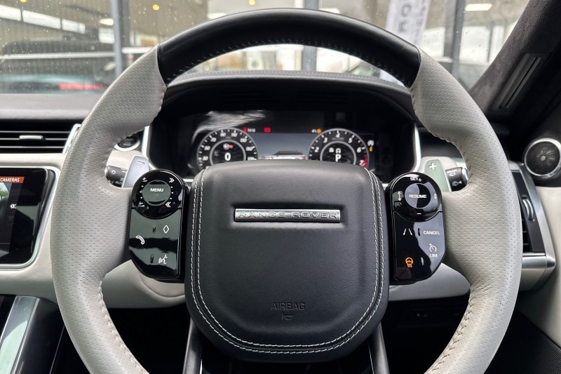 2022 (22) LAND ROVER RANGE ROVER SPORT 5.0 P575 S/C SVR 5dr Auto 5057237