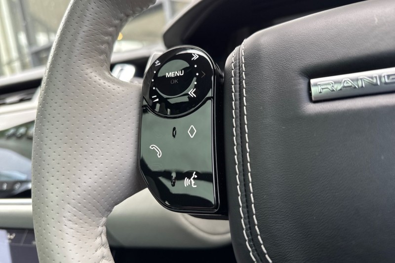 2022 (22) LAND ROVER RANGE ROVER SPORT 5.0 P575 S/C SVR 5dr Auto 5057238