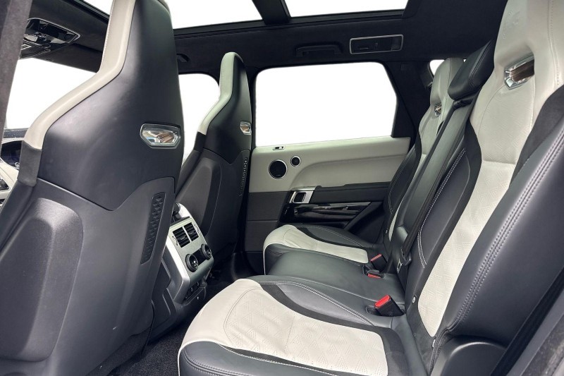 2022 (22) LAND ROVER RANGE ROVER SPORT 5.0 P575 S/C SVR 5dr Auto 5057214