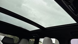 2022 (22) LAND ROVER RANGE ROVER SPORT 5.0 P575 S/C SVR 5dr Auto 5057231