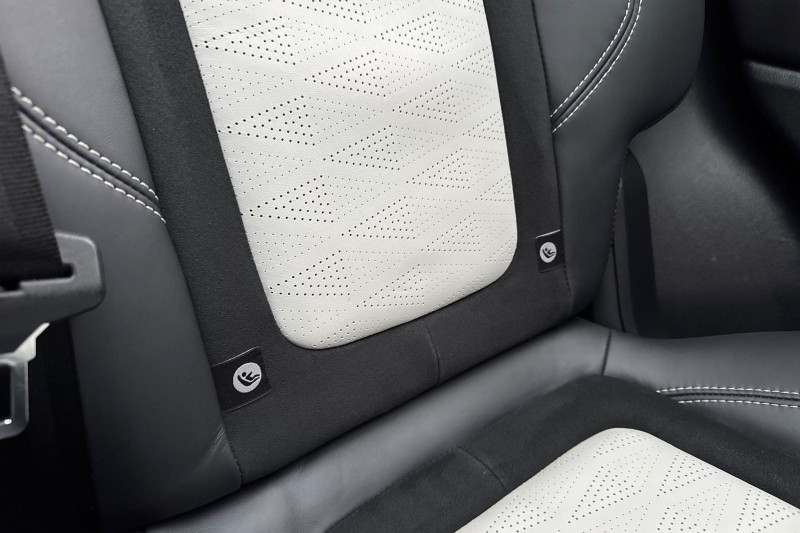 2022 (22) LAND ROVER RANGE ROVER SPORT 5.0 P575 S/C SVR 5dr Auto 5057250