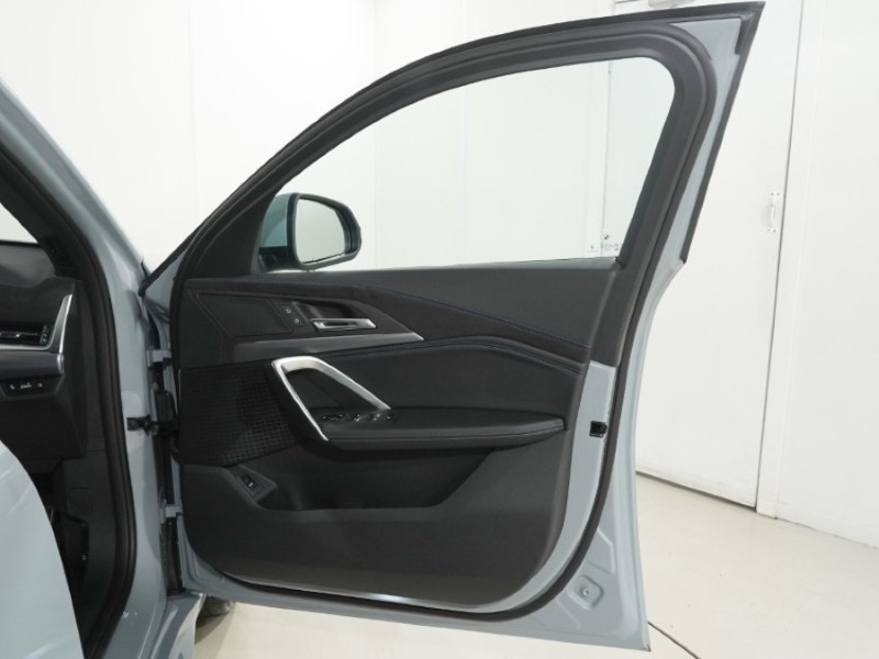  BMW iX2 eDrive20 M Sport 65kWh 5273165
