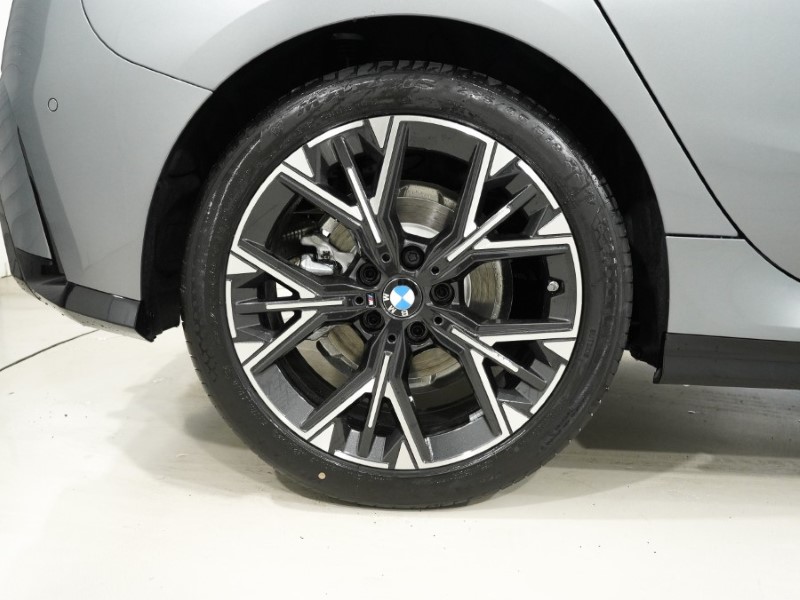  BMW 1 SERIES 120 M Sport 5dr Auto 5278698