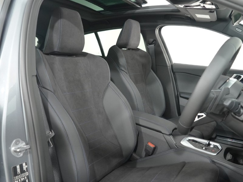  BMW 1 SERIES 120 M Sport 5dr Auto 5278699