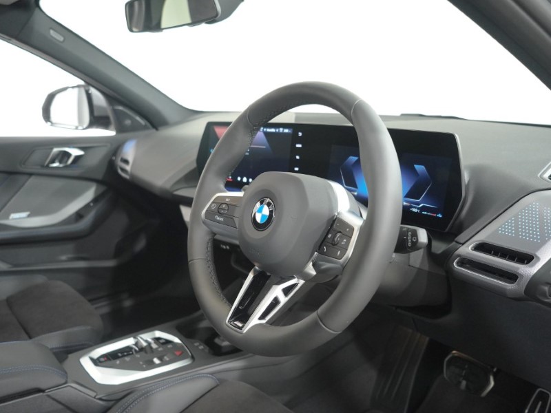  BMW 1 SERIES 120 M Sport 5dr Auto 5278702