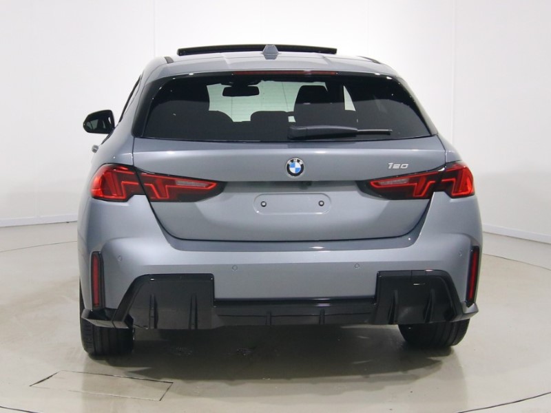  BMW 1 SERIES 120 M Sport 5dr Auto 5278681