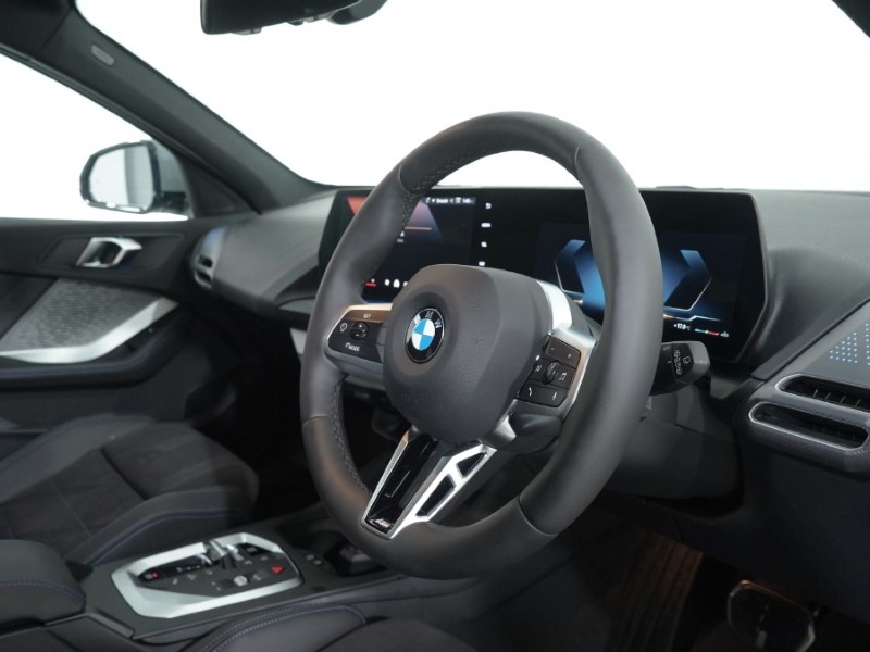  BMW 1 SERIES 120 M Sport 5dr Auto 5277499