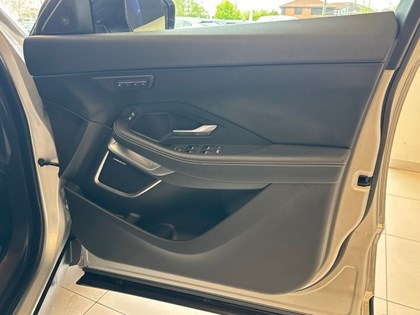 2019 (69) JAGUAR E-PACE 2.0d R-Dynamic SE 5dr Auto