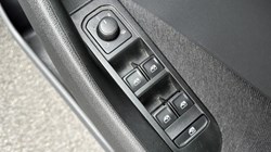 2021 (21) SKODA KAMIQ 1.0 TSI 110 SE L 5dr 4975512