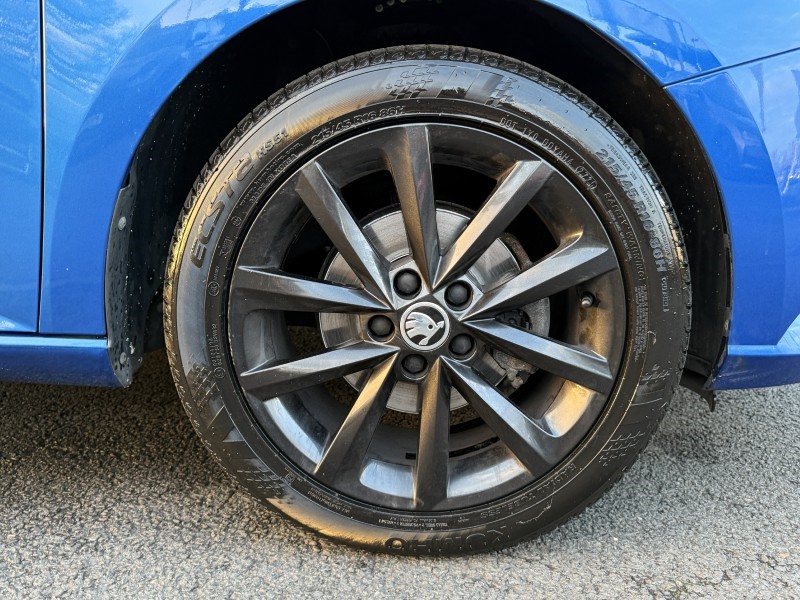 2021 (71) SKODA FABIA 1.0 TSI Colour Edition 5dr 4998849