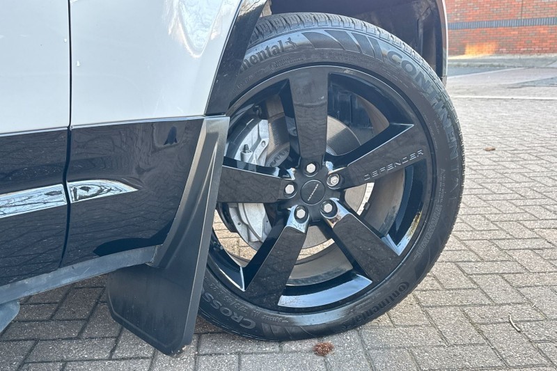 2025 (75) LAND ROVER DEFENDER 3.0 D350 X-Dynamic HSE 110 5dr Auto [6 Seat] 5129248