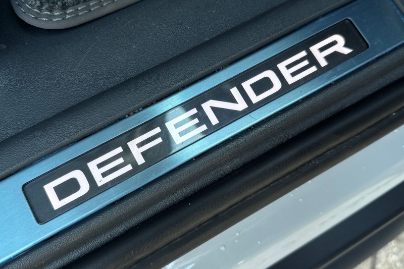 2025 (75) LAND ROVER DEFENDER 3.0 D350 X-Dynamic HSE 110 5dr Auto [6 Seat] 5129238