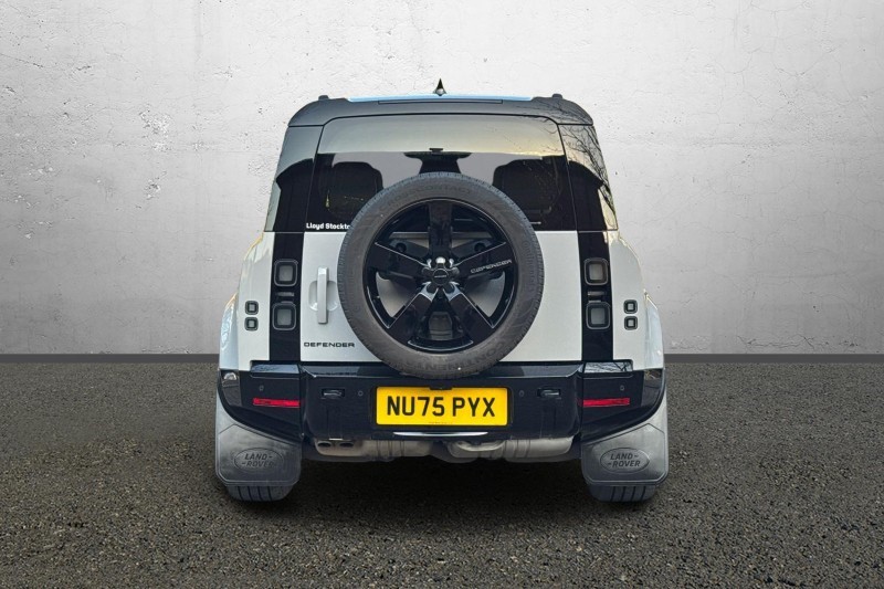 2025 (75) LAND ROVER DEFENDER 3.0 D350 X-Dynamic HSE 110 5dr Auto [6 Seat] 5129203