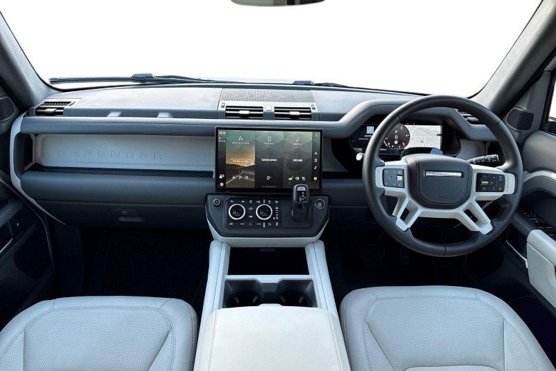 2025 (75) LAND ROVER DEFENDER 3.0 D350 X-Dynamic HSE 110 5dr Auto [6 Seat] 5129206